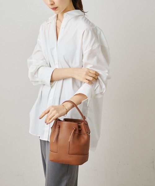 IACUCCI（イアクッチ）の「テーラ SD CERVO（ショルダーバッグ）」 - WEAR
