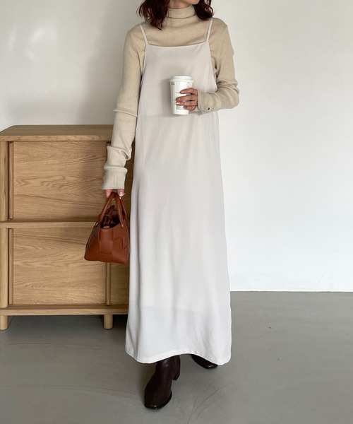 DISCOAT（ディスコート）の「マキシキャミワンピース（ワンピース・レディース・アイボリー/ブラック・FREE）」の4枚目の写真