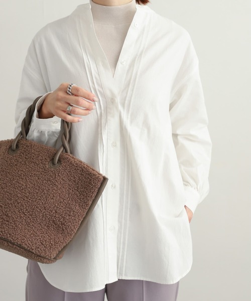 URBAN RESEARCH DOORS(アーバンリサーチドアーズ)の「ピンタックシャツチュニック(シャツ/ブラウス・レディース・ブラック/ベージュ/オフホワイト・MEDIUM)」の13枚目の写真