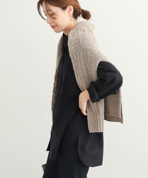 URBAN RESEARCH DOORS(アーバンリサーチドアーズ)の「ピンタックシャツチュニック(シャツ/ブラウス・レディース・ブラック/ベージュ/オフホワイト・MEDIUM)」の19枚目の写真
