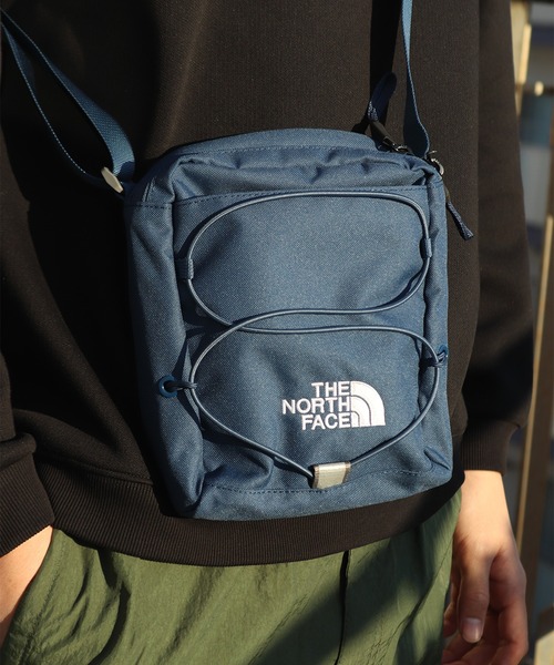 THE NORTH FACE（ザノースフェイス）の「THE NORTH FACE ザ・ノースフェイス クロスボディバッグ（ショルダーバッグ・メンズ・グレー/オリーブ/ブラック/ブルー/ベージュ/グレー系その他・FREE）」の7枚目の写真