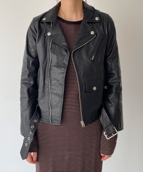 CANAL JEAN（キャナルジーン）の「NAF(ナフ) vintage風レザーライダースジャケット（ライダースジャケット・レディース・ブラック・36）」の7枚目の写真