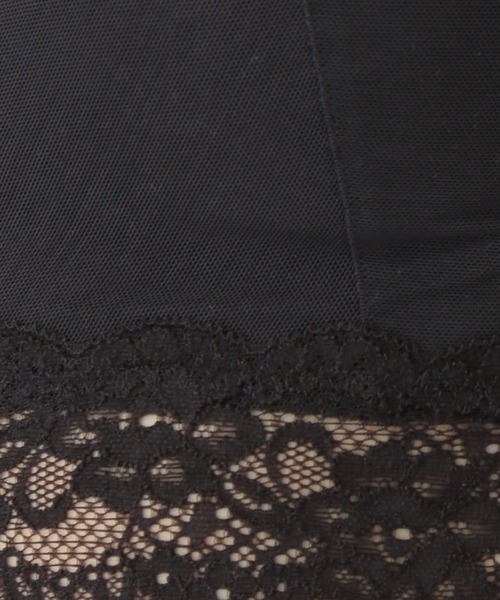 A part by（アパートバイ）の「【e/rm×HAKUTORIKO】ノンワイヤーサポートブラ（ブラジャー・レディース・ブラック・MEDIUM/LARGE）」の10枚目の写真