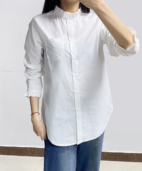 Joie de Vivre フリル付きホワイトシャツ Joie de Vivre フリル付きホワイトシャツ