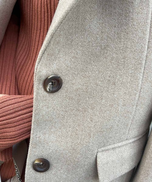 esutoreja（エストレジャ）の「アースカラーカジュアルジャケット（テーラードジャケット・レディース・グレー/カーキ/ベージュ・FREE）」の4枚目の写真