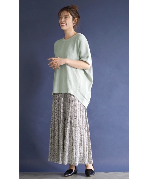 zootie(ズーティー)の「ワッフルカットソー ロールアップ ドルマンスリーブ プルオーバー(Tシャツ/カットソー・レディース・ブラック/オフホワイト/オレンジ/ダークグリーン/マスタード/ライトグレー/グレイッシュベージュ/ミント/チャコール/アイボリー/ワインレッド/ネイビー・フリー)」の20枚目の写真