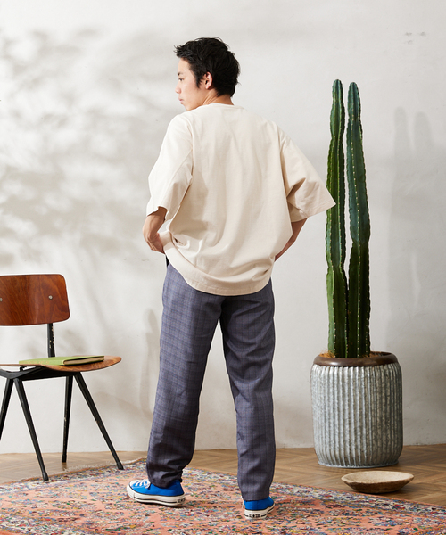 ARMY TWILL(アーミーツイル)の「【ARMY TWILL / アーミーツイル】別注 スリーピング ヘンリーネックシャツ(Tシャツ/カットソー・メンズ・ホワイト/ベージュ/ネイビー/カーキ・MEDIUM/LARGE)」の9枚目の写真