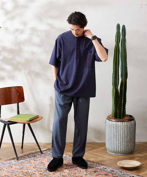 ARMY TWILL(アーミーツイル)の「【ARMY TWILL / アーミーツイル】別注 スリーピング ヘンリーネックシャツ(Tシャツ/カットソー・メンズ・ホワイト/ベージュ/ネイビー/カーキ・MEDIUM/LARGE)」の15枚目の写真