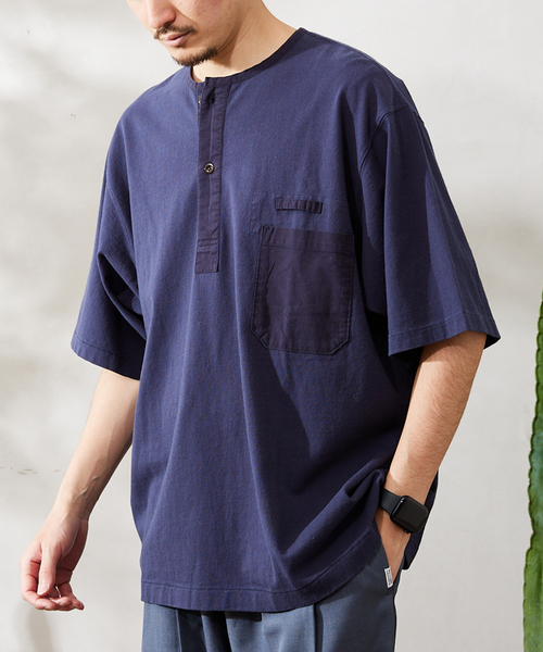 ARMY TWILL(アーミーツイル)の「【ARMY TWILL / アーミーツイル】別注 スリーピング ヘンリーネックシャツ(Tシャツ/カットソー・メンズ・ホワイト/ベージュ/ネイビー/カーキ・MEDIUM/LARGE)」の18枚目の写真