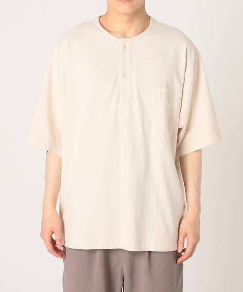 ARMY TWILL(アーミーツイル)の「【ARMY TWILL / アーミーツイル】別注 スリーピング ヘンリーネックシャツ(Tシャツ/カットソー・メンズ・ホワイト/ベージュ/ネイビー/カーキ・MEDIUM/LARGE)」の21枚目の写真