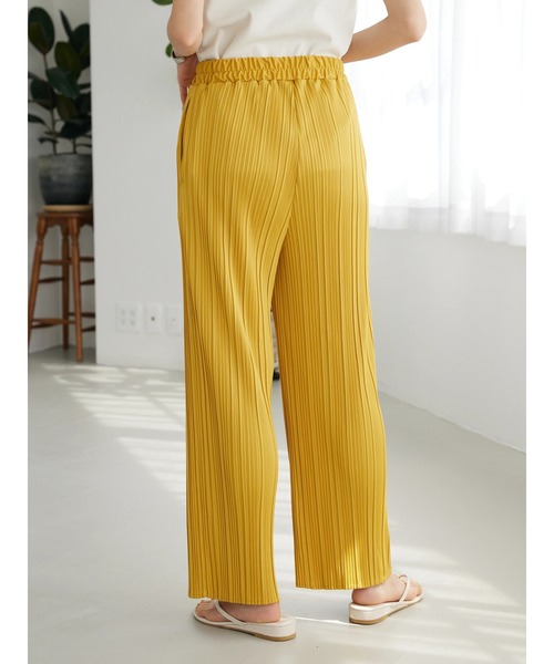 CRAFT STANDARD BOUTIQUE(クラフトスタンダードブティック)の「プリーツイージーパンツ(その他パンツ・レディース・マスタード/ブラック・M/L)」の6枚目の写真