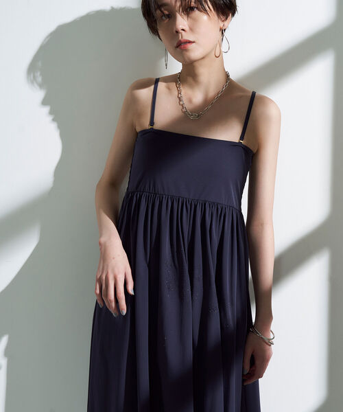 NOLLEY’S(ノーリーズ)の「◇【WEB限定】アクティビティシリーズ《高機能素材》撥水4WAYキャミワンピース(ワンピース・レディース・ネイビー/ブラック・FREE)」の18枚目の写真