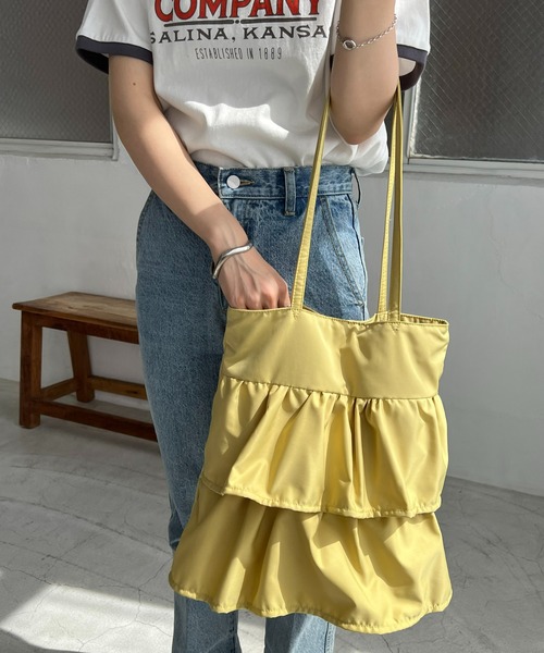 DISCOAT（ディスコート）の「【WEB限定】ティアードフリルトートバッグ（トートバッグ・レディース・チャコールグレー/イエロー/アイボリー・FREE）」の14枚目の写真