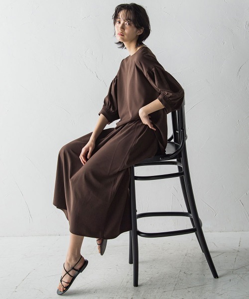 MAYSON GREY(メイソングレイ)の「タックフレアスカート≪セットアップ対応≫(スカート・レディース・ブラウン/グリーン/オフホワイト/ブラック・M)」の13枚目の写真