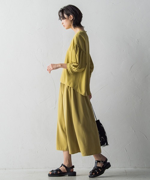 MAYSON GREY(メイソングレイ)の「タックフレアスカート≪セットアップ対応≫(スカート・レディース・ブラウン/グリーン/オフホワイト/ブラック・M)」の20枚目の写真