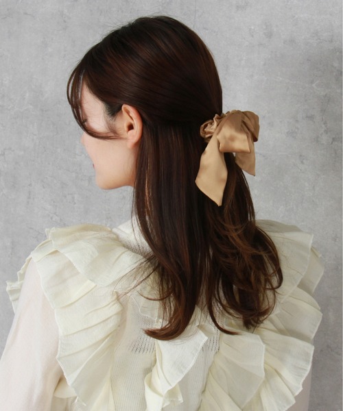 LOEM シュシュ　ブラック　ヘアゴム 金色ボール付き 新品•未使用】LOEM TOKYO ロエムトウキョウ ブラックmoon