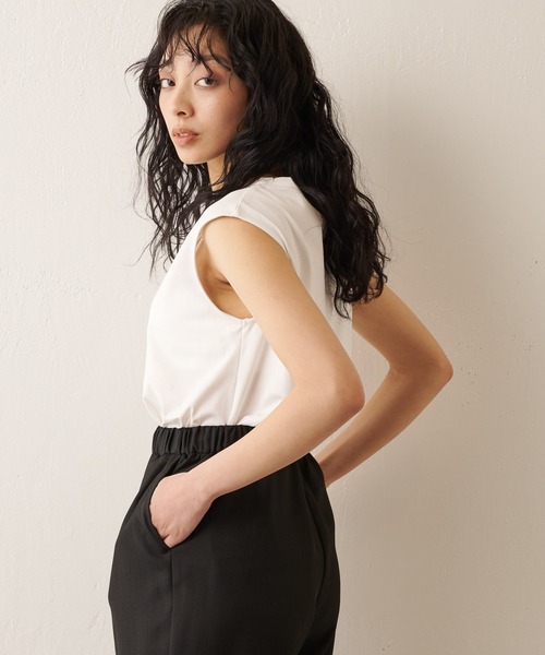 Whim Gazette(ウィムガゼット)の「ベーシックフレンチスリーブプルオーバー(Tシャツ/カットソー・レディース・チャコールグレー/オフホワイト・FREE)」の14枚目の写真