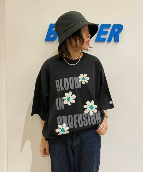 BEAVER（ビーバー）の「B omnivore/ビーオムニボー　FLOWER TEE 16/S オープンエンド天竺 Tシャツ（Tシャツ/カットソー・メンズ・ブラック/ホワイト/ピンク・L/M）」の22枚目の写真