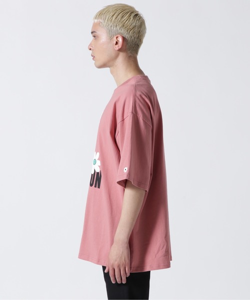 BEAVER（ビーバー）の「B omnivore/ビーオムニボー　FLOWER TEE 16/S オープンエンド天竺 Tシャツ（Tシャツ/カットソー・メンズ・ブラック/ホワイト/ピンク・L/M）」の15枚目の写真