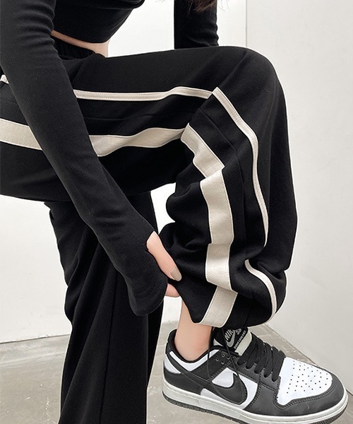 c.u.l（シーユーエル）の「デザインライン トラックパンツ culw480（その他パンツ・レディース・ブラック/アイボリー・L/M/XL）」の7枚目の写真