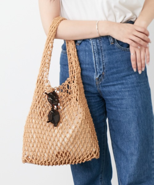 Actually（アクチュアリー）の「マクラメバッグ（トートバッグ・レディース・ブラック/ベージュ/グリーン/ブルー・フリー）」の3枚目の写真