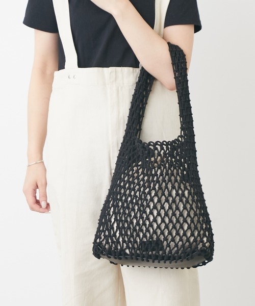 Actually（アクチュアリー）の「マクラメバッグ（トートバッグ・レディース・ブラック/ベージュ/グリーン/ブルー・フリー）」の14枚目の写真