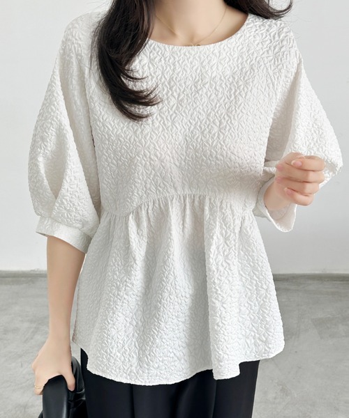 ECLIN（エクラン）の「ふくれジャガードペプラムブラウス（シャツ/ブラウス・レディース・グリーン/ブラック/ホワイト/モカ・L/M）」の9枚目の写真