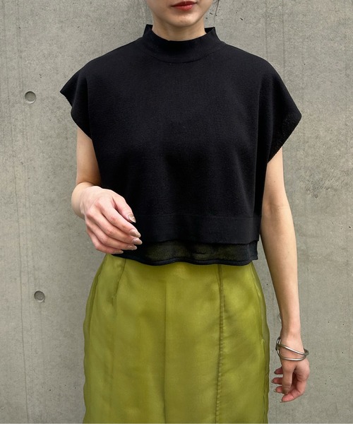 &g'aime（アンジェム）の「【&g’aime】バックオープンショートニット（ニット/セーター・レディース・パープル/グレイッシュベージュ/ブラック・FREE）」の16枚目の写真