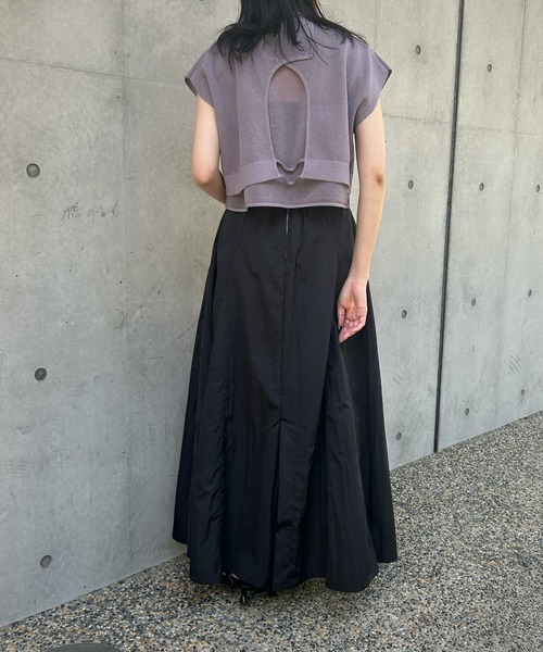 &g'aime（アンジェム）の「【&g’aime】バックオープンショートニット（ニット/セーター・レディース・パープル/グレイッシュベージュ/ブラック・FREE）」の11枚目の写真