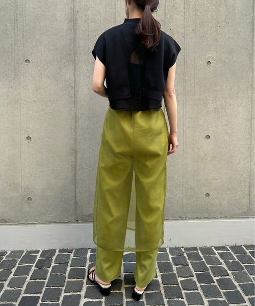 &g'aime（アンジェム）の「【&g’aime】バックオープンショートニット（ニット/セーター・レディース・パープル/グレイッシュベージュ/ブラック・FREE）」の13枚目の写真