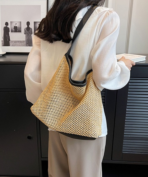 aimoha（アイモハ）の「大容量　手編みトートバッグ（かごバッグ・レディース・ホワイト/ブラウン/ブラック・FREE）」の2枚目の写真