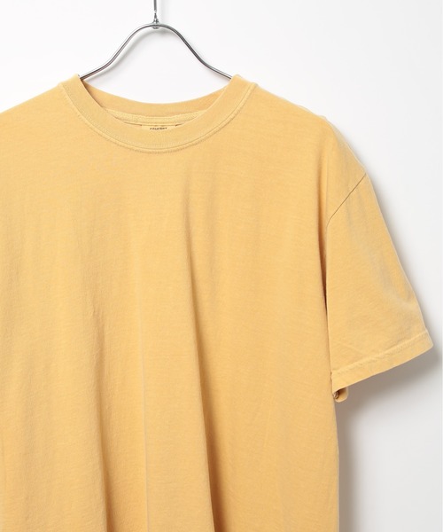 comfort colors（コンフォートカラーズ）の「【COMFORT COLORS】カラバリ豊富！6.1オンスガーメントダイTシャツ半袖 CC1717 MURS（Tシャツ/カットソー・メンズ・オレンジ/ダークグリーン/ホワイト/ピンク/マスタード/ライトイエロー/カーキ/グレイッシュブルー/ネイビー/グリーン/スミクロ/ワイン/アイボリー/スカイブルー/インディゴブルー/グレー/フューシャピンク/レッド/オリーブ/ブラウン/ラベンダー/ブルー・S/M/L/XL）」の16枚目の写真