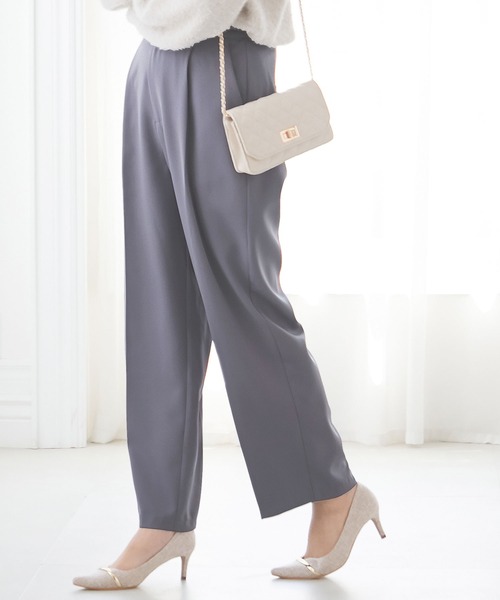alotta(アロッタ)の「センタープレスワイドパンツ(その他パンツ・レディース・ベージュ系その他/ブラック/グレイッシュブルー/ライトベージュ・M/LL/L/3L)」の1枚目の写真