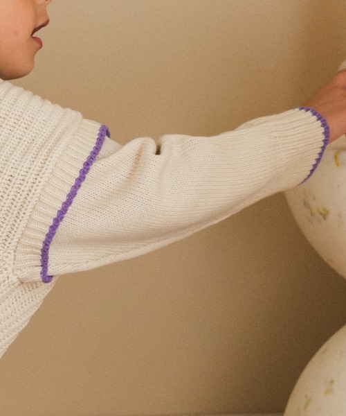 pairmanon（ペアマノン）の「【ママとおそろい】モックネック 袖切り替え ニット プルオーバー（ニット/セーター・キッズ・ブラウン/アイボリー/ベージュ・S/M/XS/L）」の4枚目の写真