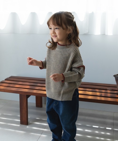 pairmanon（ペアマノン）の「【ママとおそろい】モックネック 袖切り替え ニット プルオーバー（ニット/セーター・キッズ・ブラウン/アイボリー/ベージュ・S/M/XS/L）」の8枚目の写真