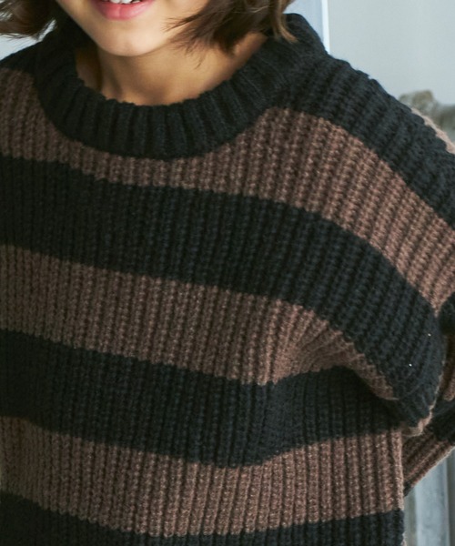 PAIRMANON STREET（ペアマノンストリート）の「【PAIRMANON STREET】太ボーダー ローゲージ オーバーサイズ ニット（ニット/セーター・キッズ・ブラック/グリーン/ネイビー・S/L/M）」の4枚目の写真