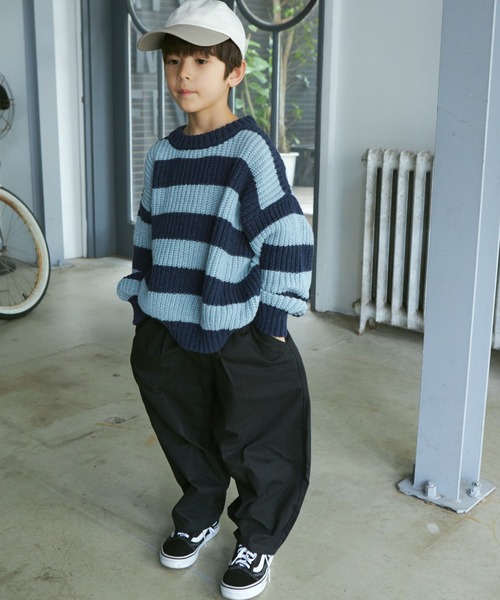 PAIRMANON STREET（ペアマノンストリート）の「【PAIRMANON STREET】太ボーダー ローゲージ オーバーサイズ ニット（ニット/セーター・キッズ・ブラック/グリーン/ネイビー・S/L/M）」の9枚目の写真