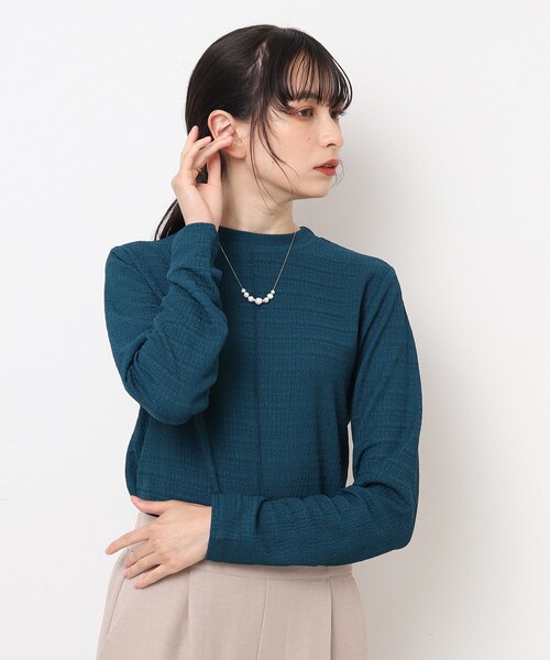 DRESKIP（ドレスキップ）の「◆3シーズン活躍！ しぼしぼハイネックトップス（Tシャツ/カットソー・レディース・オフホワイト/ブルー/ライトグレー/ブラック・02/04/03）」の4枚目の写真