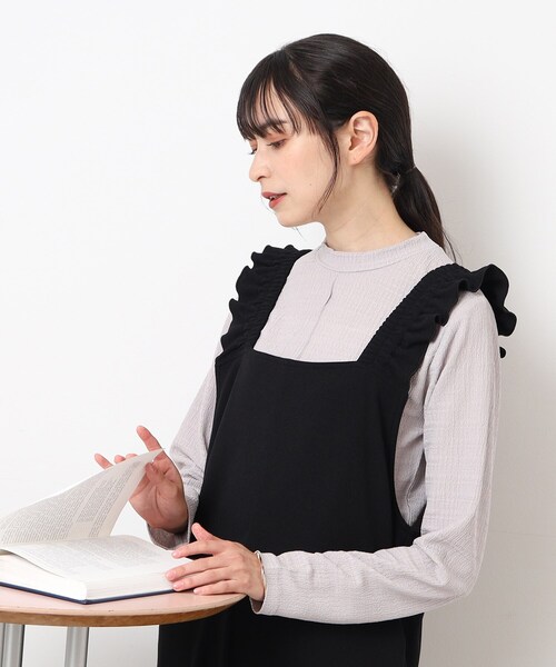 DRESKIP（ドレスキップ）の「◆3シーズン活躍！ しぼしぼハイネックトップス（Tシャツ/カットソー・レディース・オフホワイト/ブルー/ライトグレー/ブラック・02/04/03）」の3枚目の写真