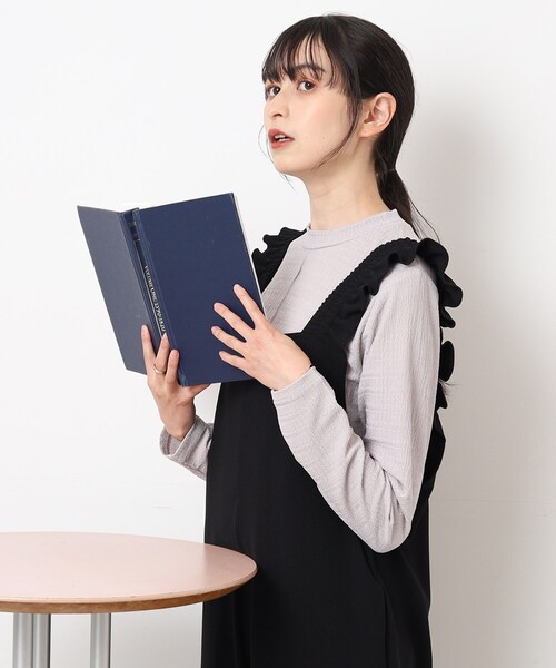 DRESKIP（ドレスキップ）の「◆3シーズン活躍！ しぼしぼハイネックトップス（Tシャツ/カットソー・レディース・オフホワイト/ブルー/ライトグレー/ブラック・02/04/03）」の14枚目の写真