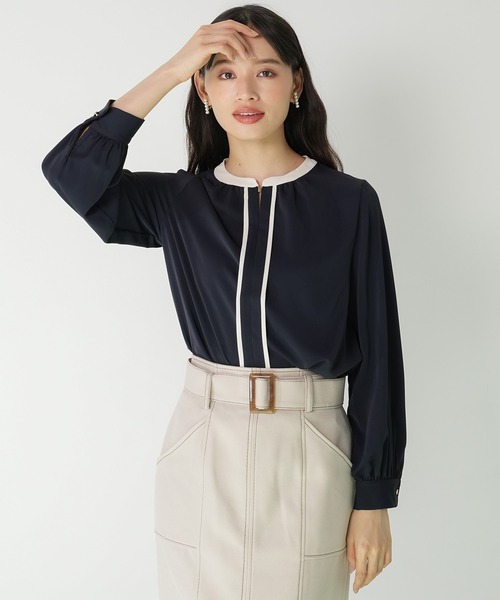 TRUDEA（トルディア）の「金具使い配色ブラウス（シャツ/ブラウス・レディース・チャコールグレー/ベージュ/ネイビー/ホワイト/ラベンダー・SMALL/MEDIUM/LARGE）」の15枚目の写真