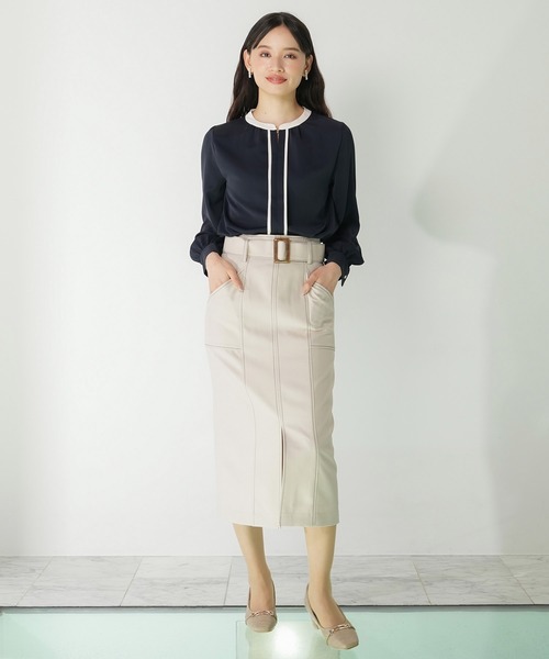 TRUDEA（トルディア）の「金具使い配色ブラウス（シャツ/ブラウス・レディース・チャコールグレー/ベージュ/ネイビー/ホワイト/ラベンダー・SMALL/MEDIUM/LARGE）」の18枚目の写真