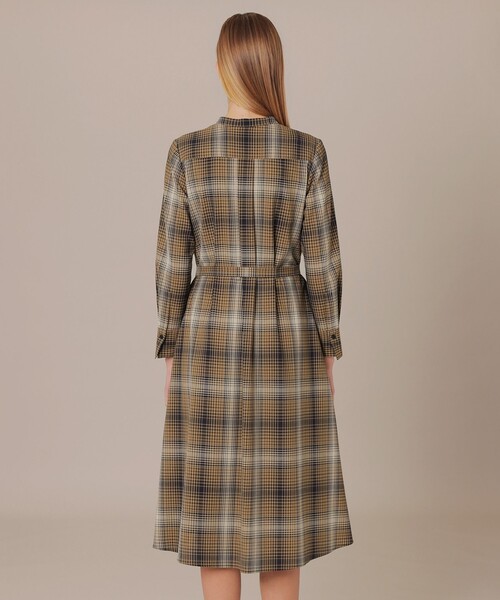 MACKINTOSH LONDON(マッキントッシュ ロンドン)の「オンブレーチェックウールワンピース(ワンピース・レディース・ベージュ系その他・38/40)」の6枚目の写真