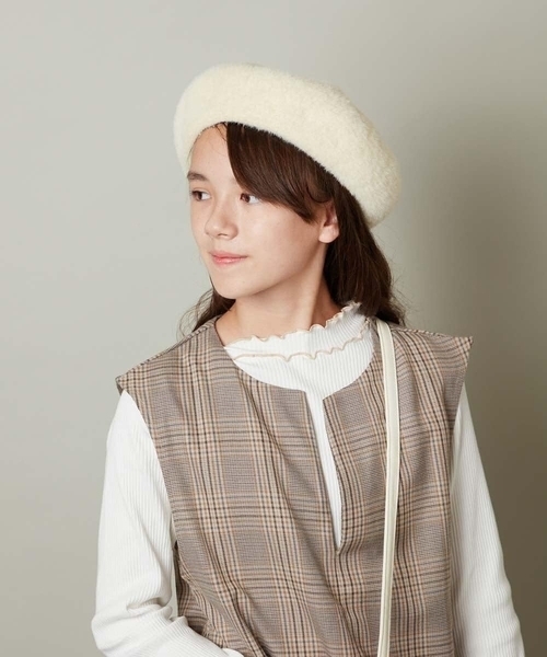 a.v.v（アーヴェヴェ）の「[KIDS]シャギーべレー帽（ハンチング/ベレー帽・キッズ・ベージュ/ライトピンク/ブラック・ONESIZE）」の4枚目の写真