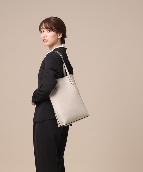 SHOO・LA・RUE(シューラルー)の「◆【セレモニー】タテナガトートバッグ【A4】(トートバッグ・レディース・グレー/ブラック/ブラウン系その他・00)」の17枚目の写真
