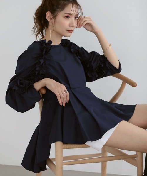 MERAKI（メラキ）の「[MERAKI]袖フリルペプラムブラウス（シャツ