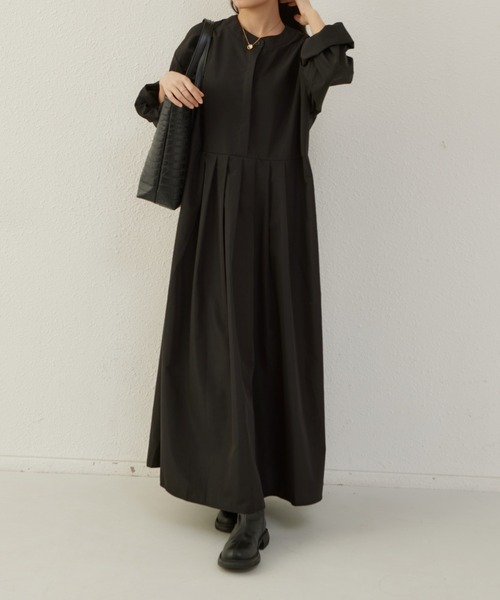 MAISON DE THERESE(メゾン ド テレーズ)の「ハーフボタン ボリュウームワンピース シャツワンピース(シャツワンピース・レディース・ブラック/ベージュ/グレー/ブラウン・L/M/S)」の9枚目の写真