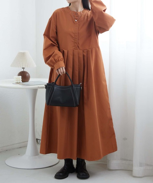 MAISON DE THERESE(メゾン ド テレーズ)の「ハーフボタン ボリュウームワンピース シャツワンピース(シャツワンピース・レディース・ブラック/ベージュ/グレー/ブラウン・L/M/S)」の20枚目の写真