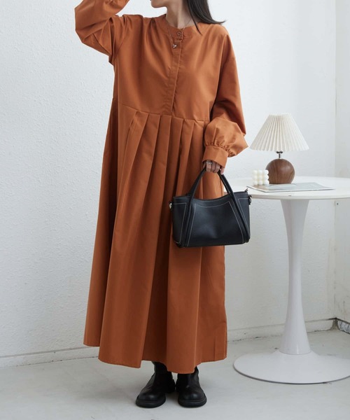 MAISON DE THERESE(メゾン ド テレーズ)の「ハーフボタン ボリュウームワンピース シャツワンピース(シャツワンピース・レディース・ブラック/ベージュ/グレー/ブラウン・L/M/S)」の15枚目の写真