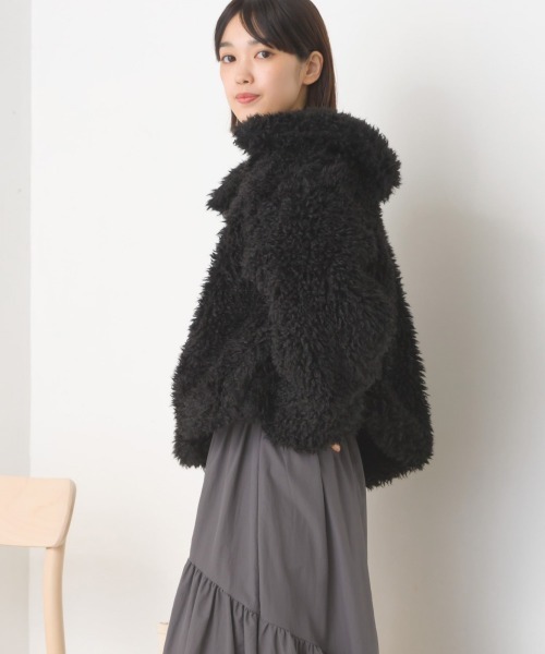 OMNES(オムネス)の「プードル衿付きファージャケット(その他アウター・レディース・ブラック/アイボリー/モカ・FREE)」の16枚目の写真